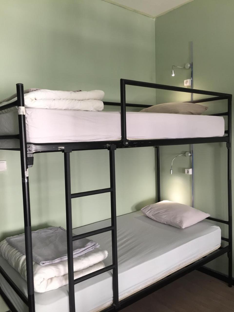The Hub Hostel Istanbul Bagian luar foto
